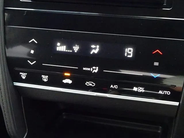 ホンダ　シャトル　ハイブリッド