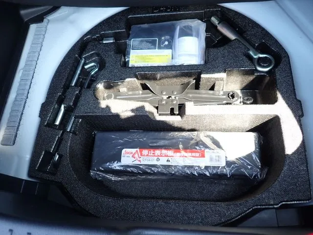 ＭＡＺＤＡ２（マツダ）の車両写真