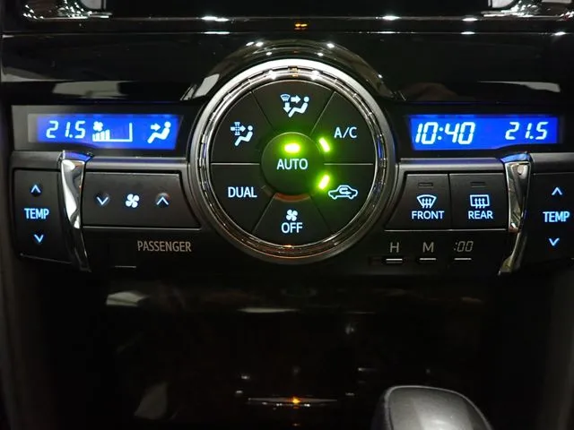 トヨタ　マークＸ