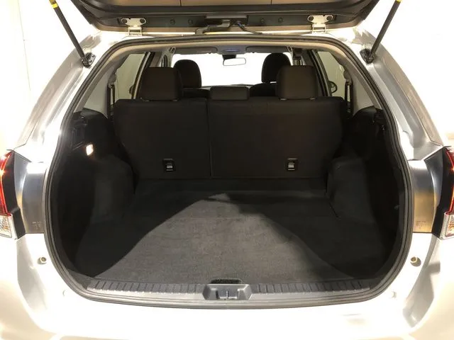 トヨタ　カローラフィールダー　４ＷＤ