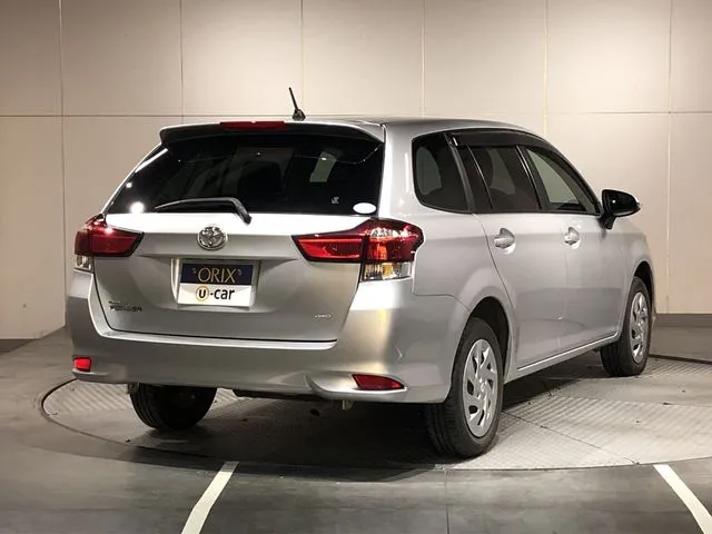 トヨタ　カローラフィールダー　４ＷＤ