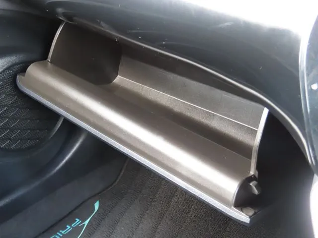 プリウス（トヨタ）の車両写真