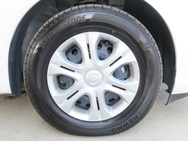 ノート(ニッサン)の車両写真