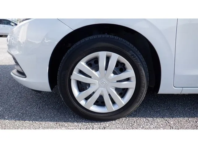 ホンダ フィット e:HEV