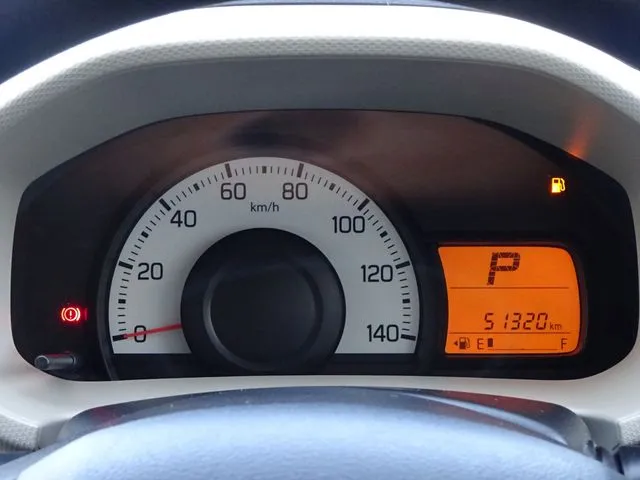 アルト 4WD(スズキ)の車両写真