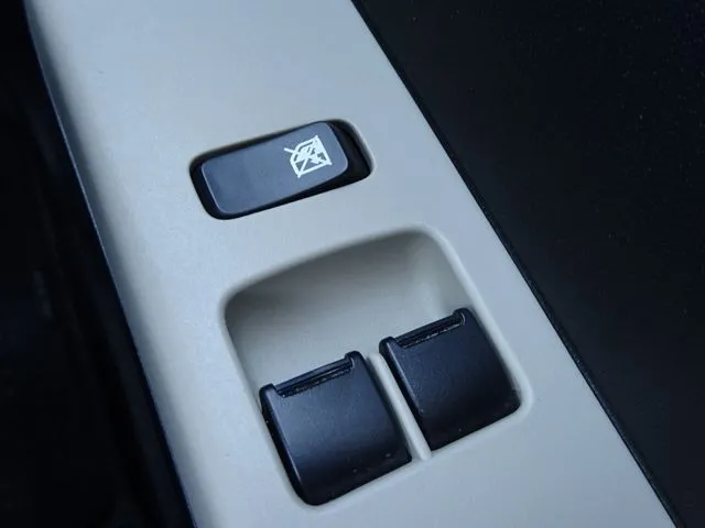 アルト 4WD(スズキ)の車両写真