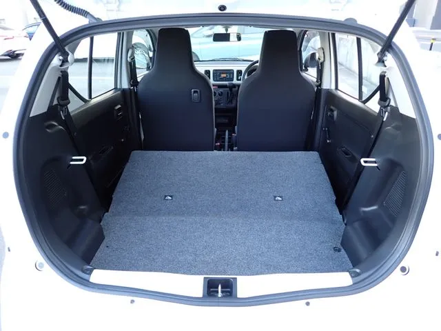 アルト（スズキ）の車両写真