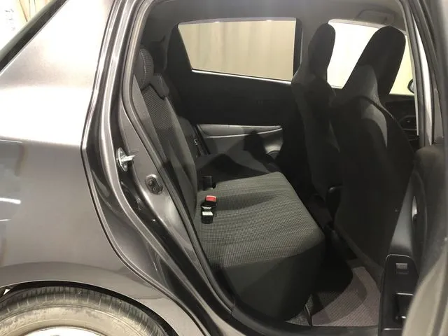 トヨタ　ヴィッツ