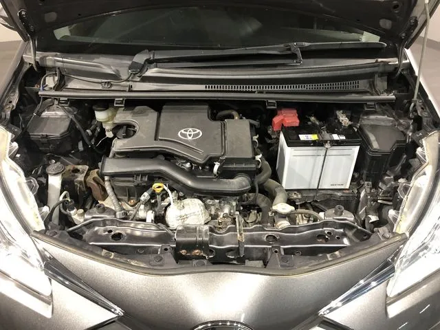 トヨタ　ヴィッツ