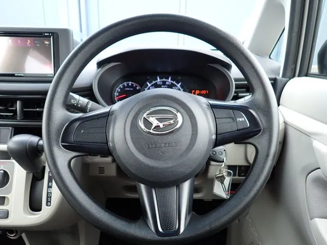 ムーヴ（ダイハツ）の車両写真