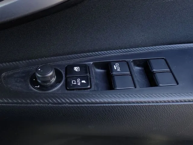 マツダ　デミオ