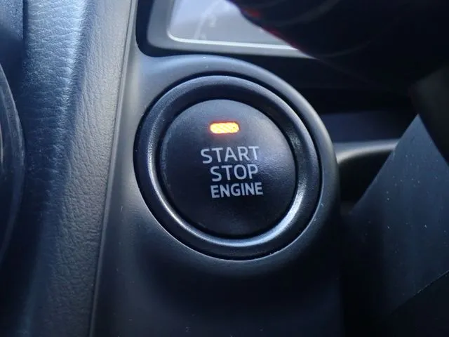 マツダ　デミオ