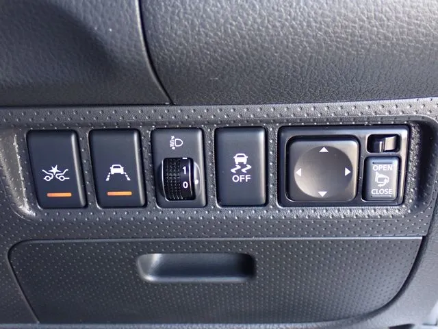 ニッサン NV150 AD 2WD