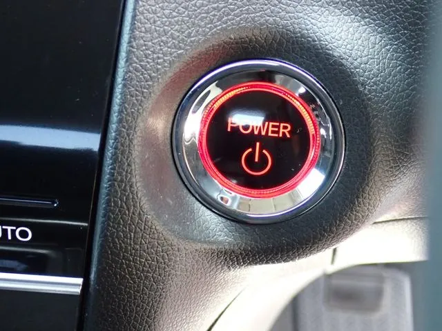 シャトル　ハイブリッド（ホンダ）の車両写真