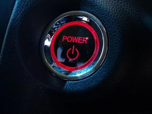 ホンダ　シャトル　ハイブリッド