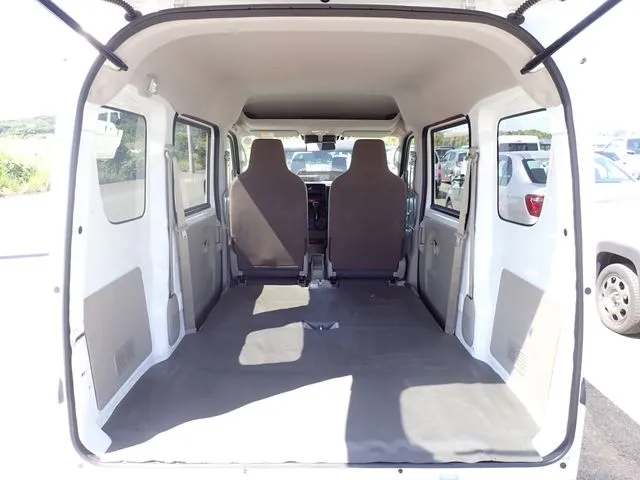 スズキ　エブリイバン