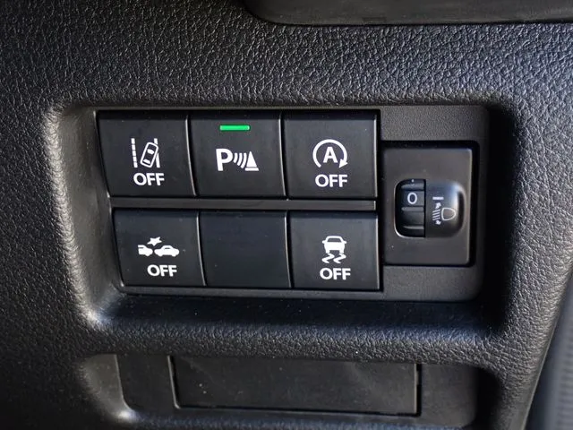 スズキ　ハスラー