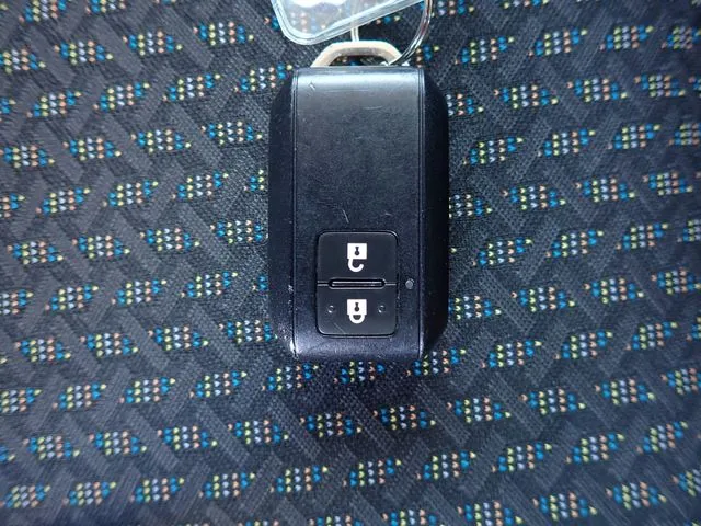 スズキ　ハスラー