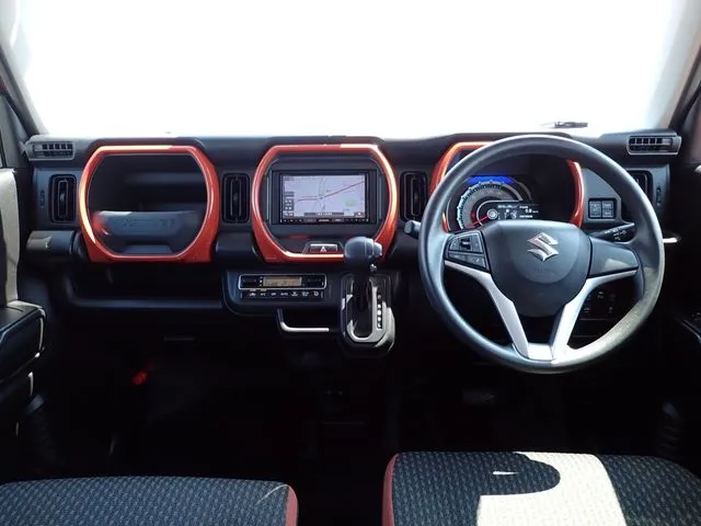 スズキ　ハスラー