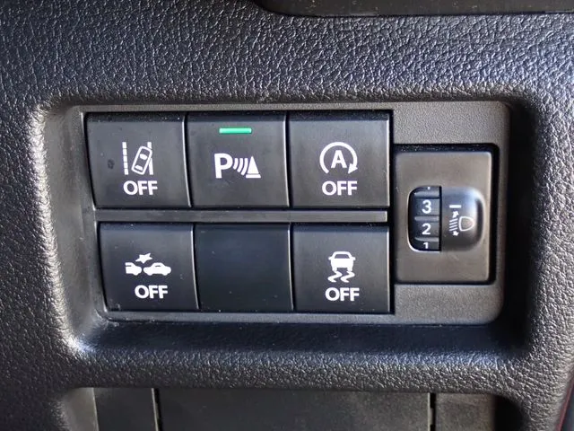 スズキ　ハスラー