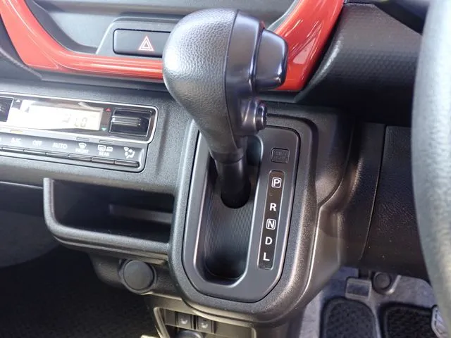 スズキ　ハスラー