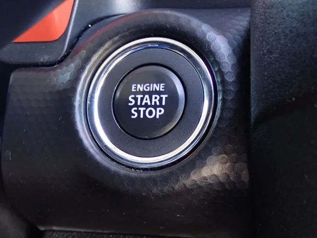 スズキ　ハスラー