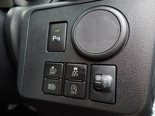 ミラ　イース（ダイハツ）の車両写真