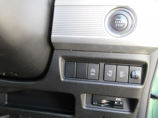 スズキ　スペーシア