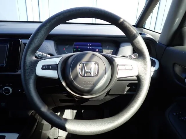 フィット e:HEV(ホンダ)の車両写真