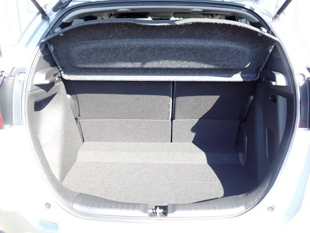 フィット e:HEV(ホンダ)の車両写真