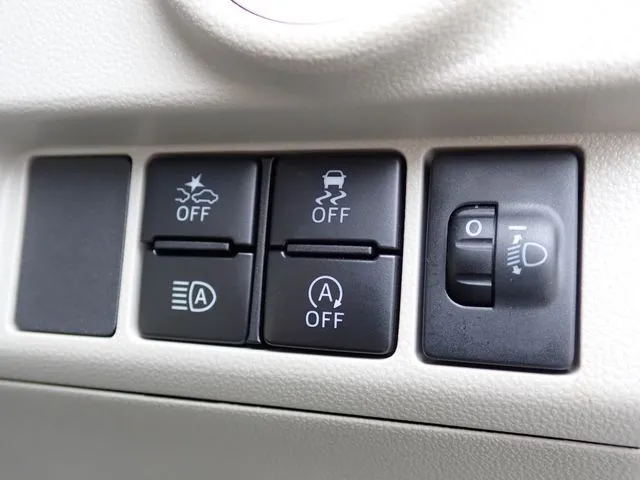 ダイハツ　ムーヴ