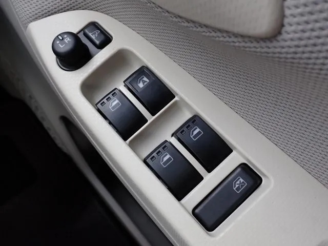 ダイハツ　ムーヴ