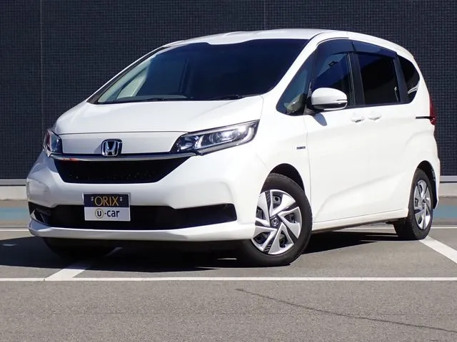 ホンダ　フリードプラス　ハイブリッド