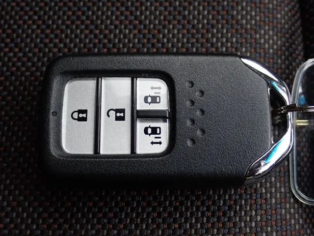 ホンダ　フリードプラス　ハイブリッド