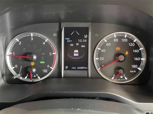 グランエース（トヨタ）の車両写真