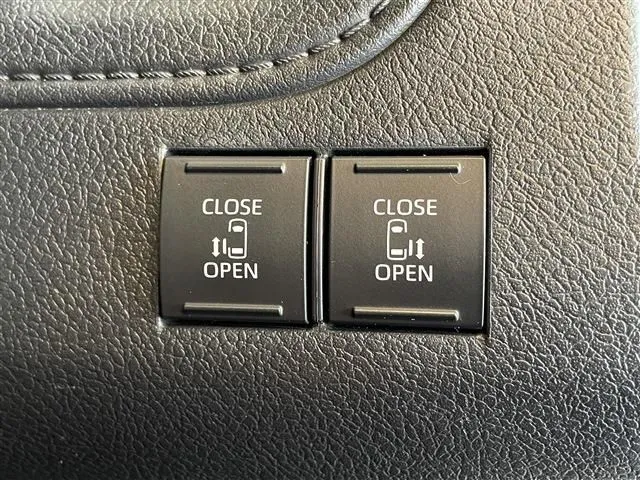 グランエース（トヨタ）の車両写真