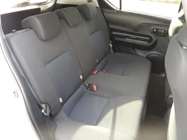 トヨタ　アクア