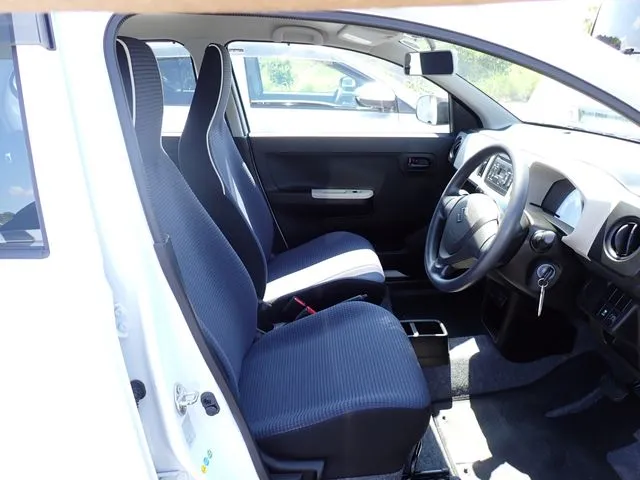 スズキ　アルト　４ＷＤ