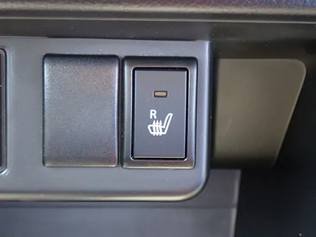 スズキ　アルト　４ＷＤ