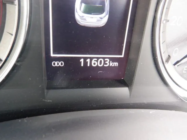 トヨタ　ハリアー　２ＷＤ