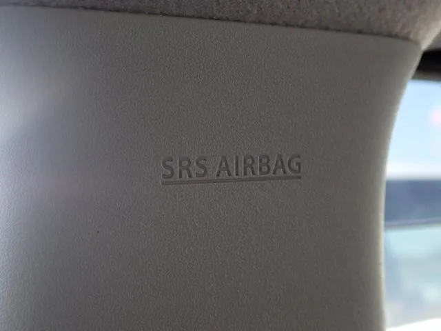 スズキ　アルト　４ＷＤ