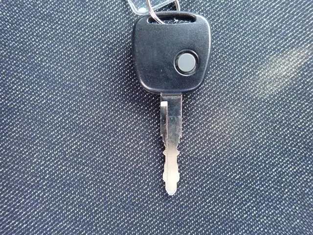 スズキ　アルト　４ＷＤ