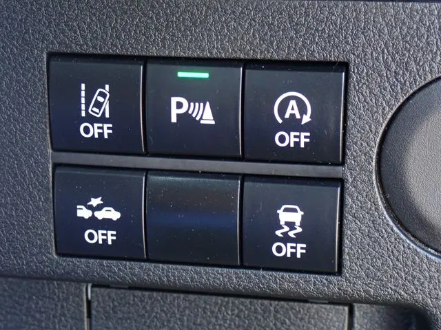 スズキ　アルト　４ＷＤ