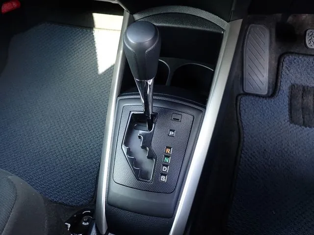 トヨタ カローラフィールダー ハイブリッド