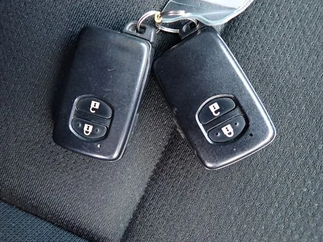 トヨタ カローラフィールダー ハイブリッド