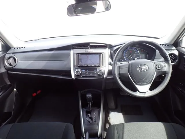 トヨタ カローラフィールダー ハイブリッド