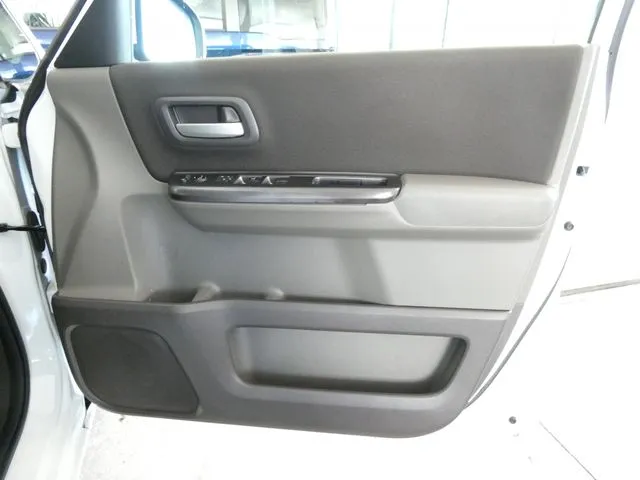 フリード　ハイブリッド（ホンダ）の車両写真