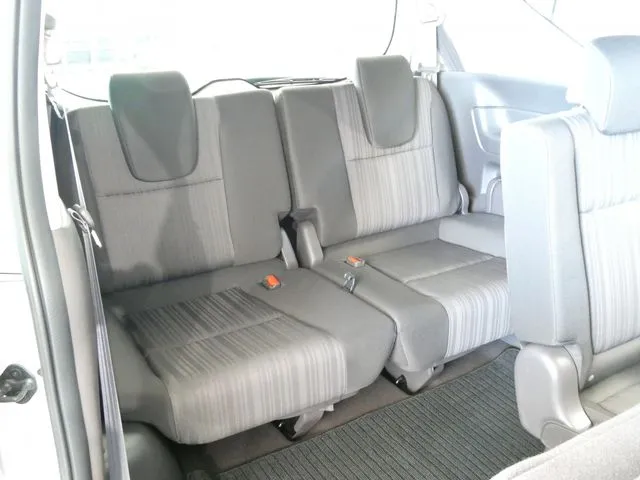 フリード　ハイブリッド（ホンダ）の車両写真