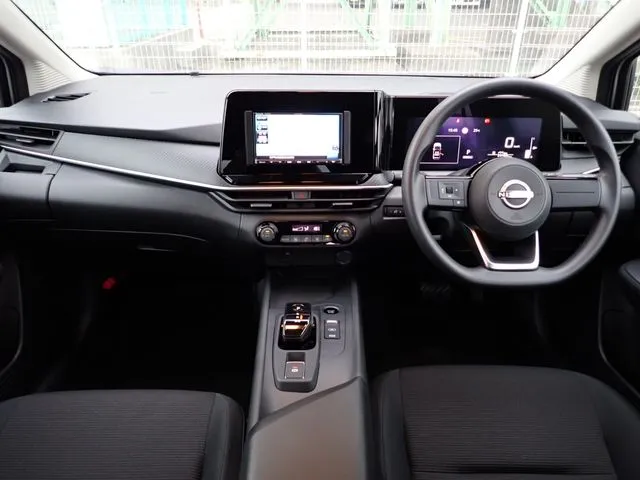 ノート（ニッサン）の車両写真