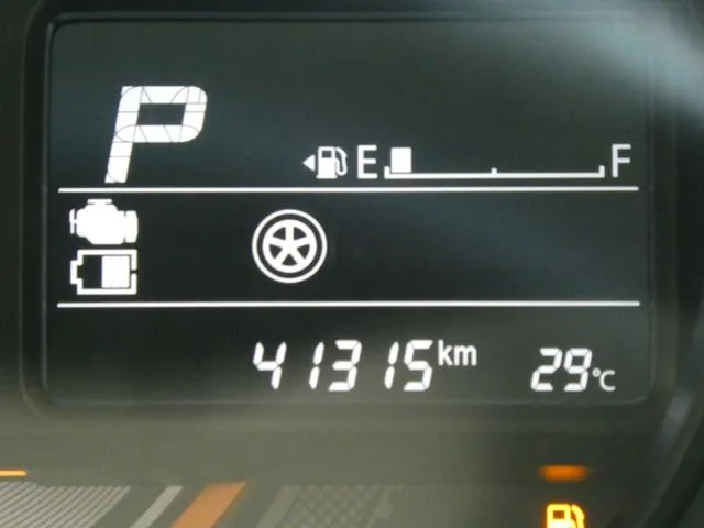 スペーシア　ギア（スズキ）の車両写真